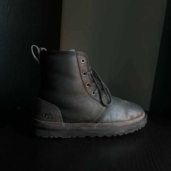 UGG Men's Harkley Lace up Boots - Picture 5 of 11